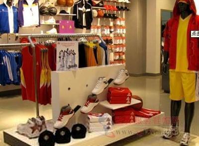 匹克零售網(wǎng)點(diǎn)逆勢(shì)擴(kuò)張 一季度經(jīng)營(yíng)零售網(wǎng)點(diǎn)數(shù)增長(zhǎng)背后的戰(zhàn)略布局